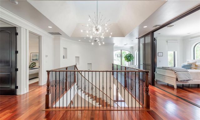2415 Middle River Drive, Fort Lauderdale, FL 33305