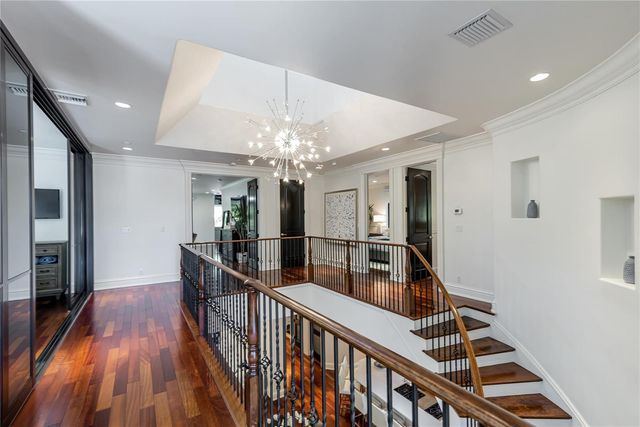 2415 Middle River Drive, Fort Lauderdale, FL 33305