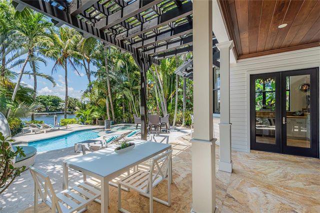 2415 Middle River Drive, Fort Lauderdale, FL 33305