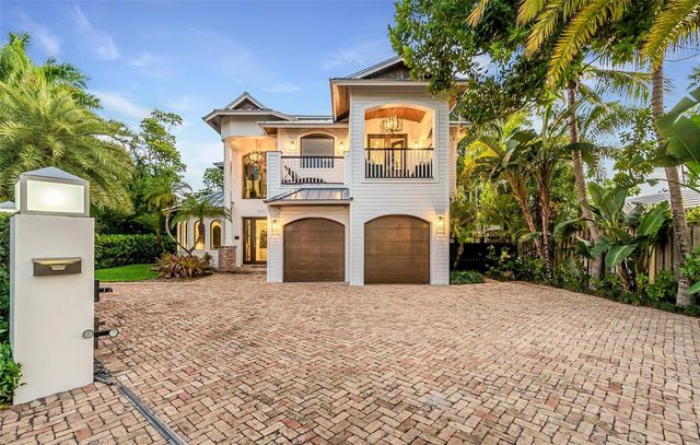 2415 Middle River Drive, Fort Lauderdale, FL 33305