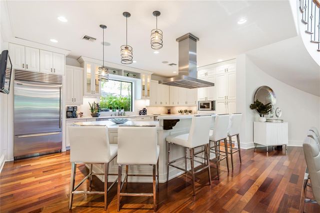 2415 Middle River Drive, Fort Lauderdale, FL 33305