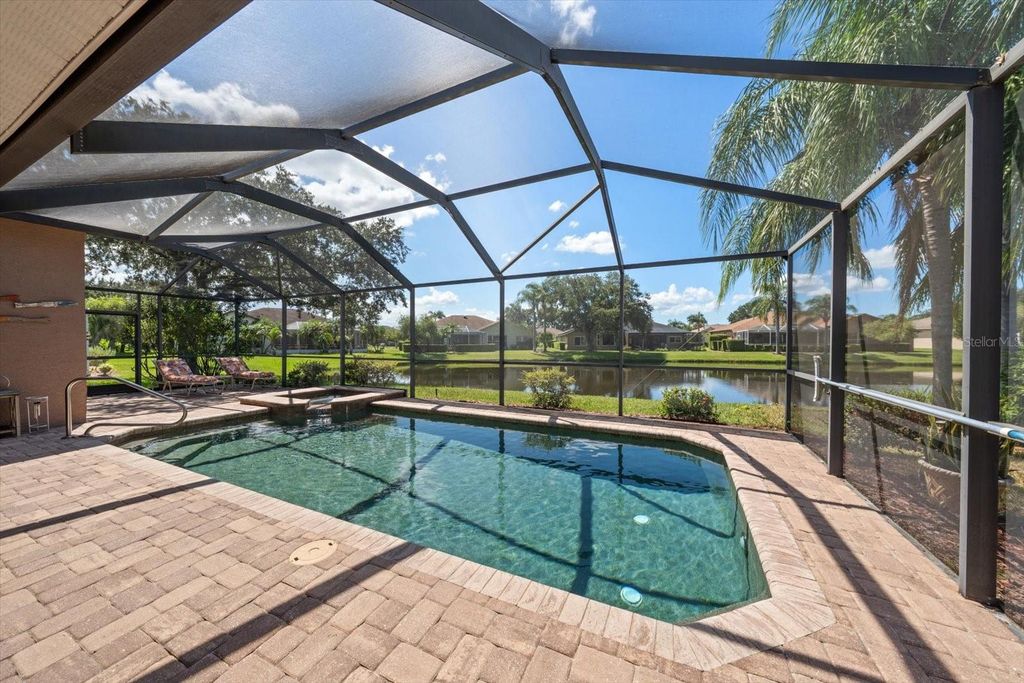 Image 13 of property listing at 1237 RAMBLING VINE COURT, New Port Richey, FL 34655