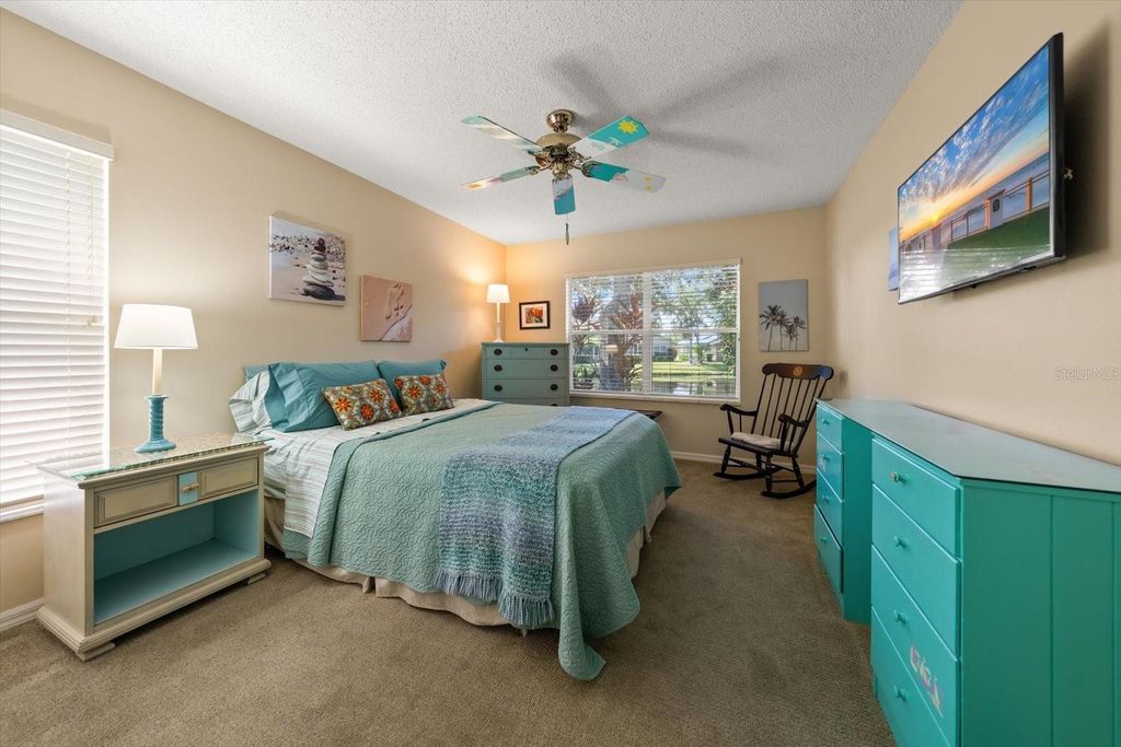 Image 19 of property listing at 1237 RAMBLING VINE COURT, New Port Richey, FL 34655