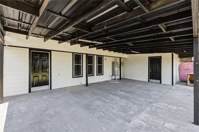 813 W Hayes Avenue, Mission, TX 78573