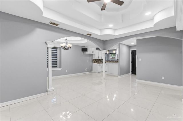 813 W Hayes Avenue, Mission, TX 78573