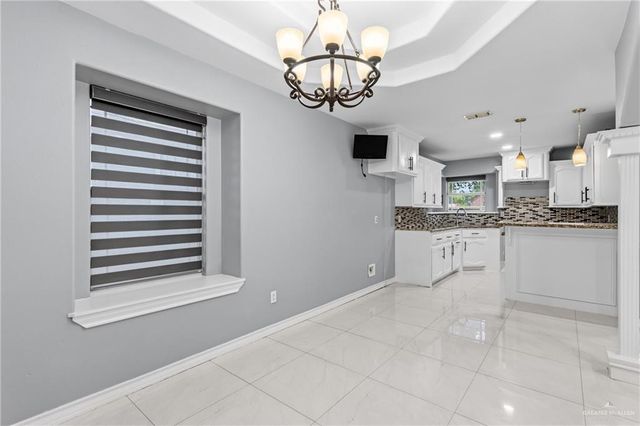 813 W Hayes Avenue, Mission, TX 78573