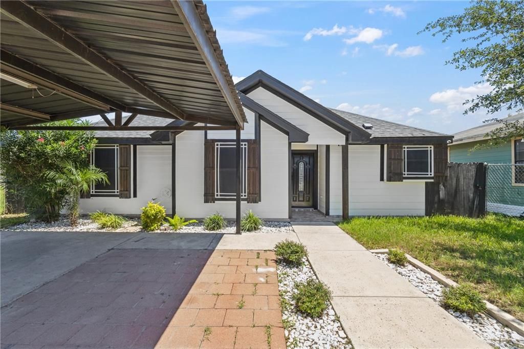 813 W Hayes Avenue, Mission, TX 78573
