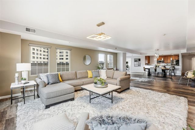 925 N Lincoln Street 5B, Denver, CO 80203