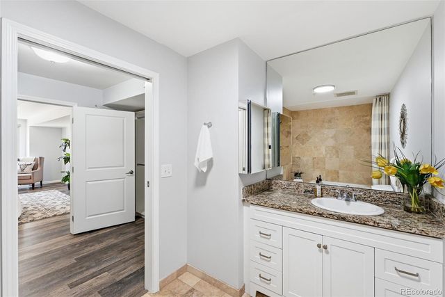 925 N Lincoln Street 5B, Denver, CO 80203