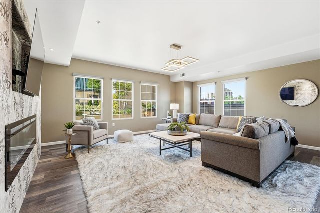 925 N Lincoln Street 5B, Denver, CO 80203