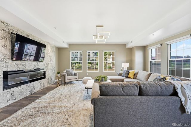 925 N Lincoln Street 5B, Denver, CO 80203