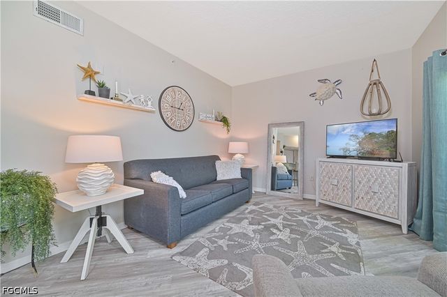 15630 Ocean Walk CIR 111, Fort Myers, FL 33908