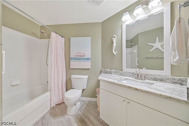 15630 Ocean Walk CIR 111, Fort Myers, FL 33908