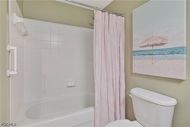 15630 Ocean Walk CIR 111, Fort Myers, FL 33908