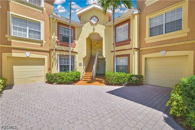 15630 Ocean Walk CIR 111, Fort Myers, FL 33908