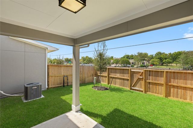 3015 Dovedale Street, Pearland, TX 77584