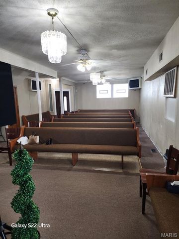 2801 Arlington Avenue, St Louis, MO 63120