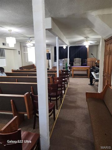 2801 Arlington Avenue, St Louis, MO 63120