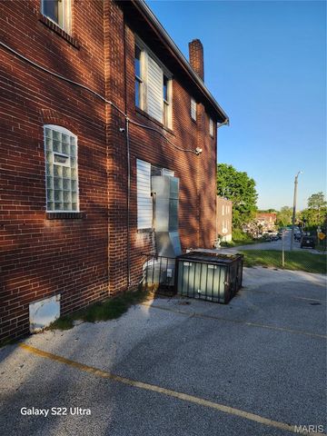 2801 Arlington Avenue, St Louis, MO 63120