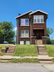 2801 Arlington Avenue, St Louis, MO 63120