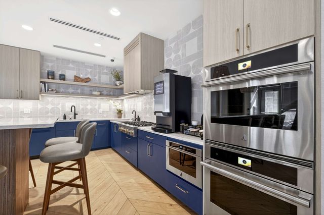 1212 Laurel St Apt 1312, Nashville, TN 37203