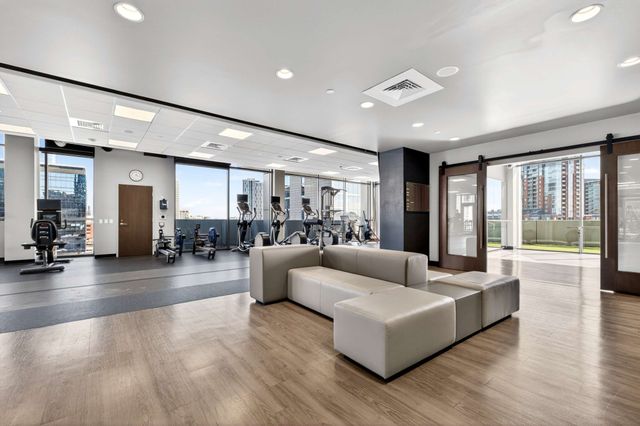 1212 Laurel St Apt 1312, Nashville, TN 37203