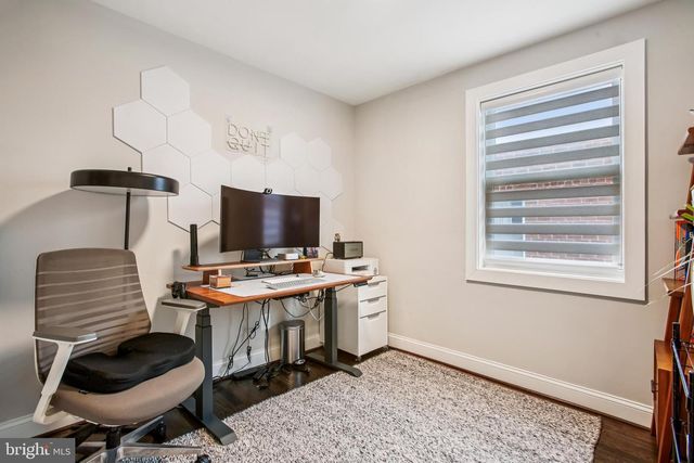 739 KENNEDY ST NE, Washington, DC 20011