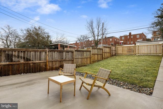 739 KENNEDY ST NE, Washington, DC 20011