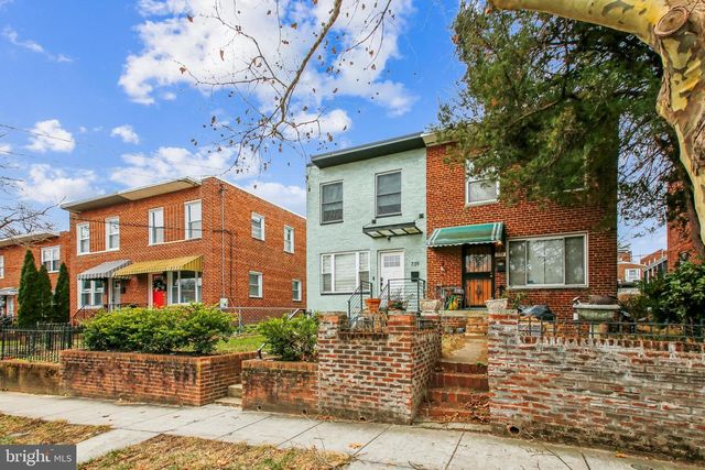 739 KENNEDY ST NE, Washington, DC 20011