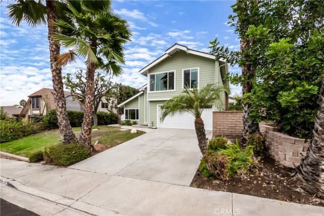 25512 Alisal Avenue, Laguna Hills, CA 92653