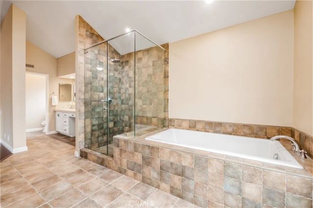 25512 Alisal Avenue, Laguna Hills, CA 92653