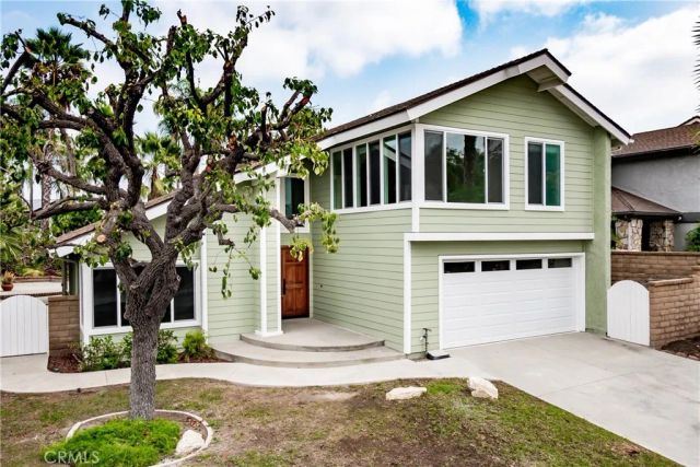 25512 Alisal Avenue, Laguna Hills, CA 92653