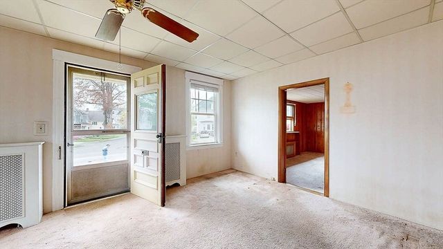 14 Hadwen Rd, Worcester, MA 01602
