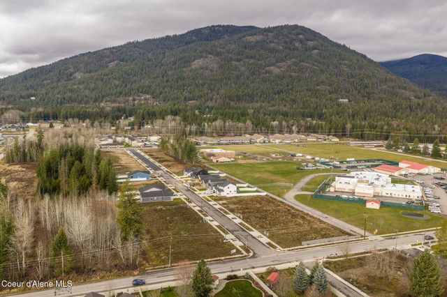 1119 Jersey St, Sandpoint, ID 83864