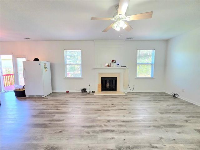 1140 Foxcroft Drive, Morrow, GA 30260
