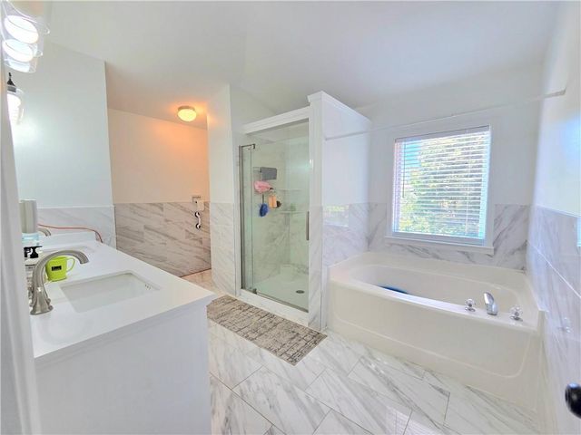 1140 Foxcroft Drive, Morrow, GA 30260