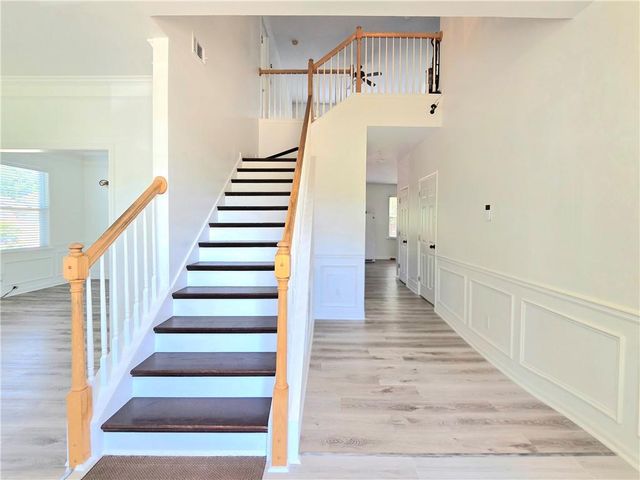 1140 Foxcroft Drive, Morrow, GA 30260