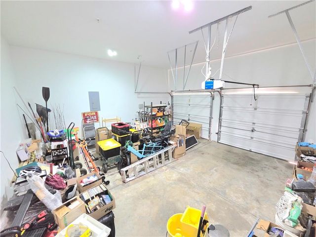 1140 Foxcroft Drive, Morrow, GA 30260