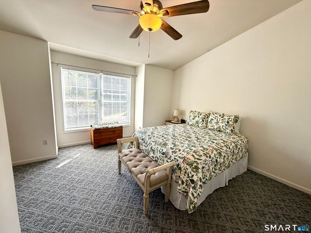 40 Trolley Bridge Road 9, Shelton, CT 06484