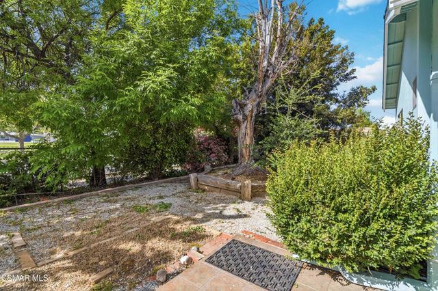 5506 Aurelia Street, Simi Valley, CA 93063