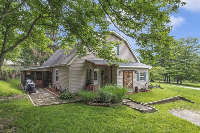 2530 Hamburg Road SW, Lancaster, OH 43130