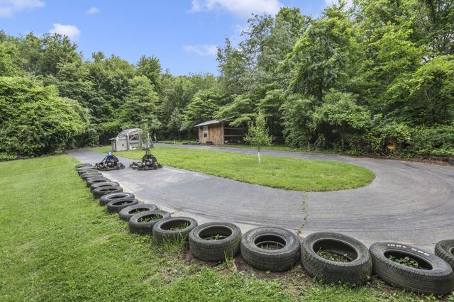 2530 Hamburg Road SW, Lancaster, OH 43130