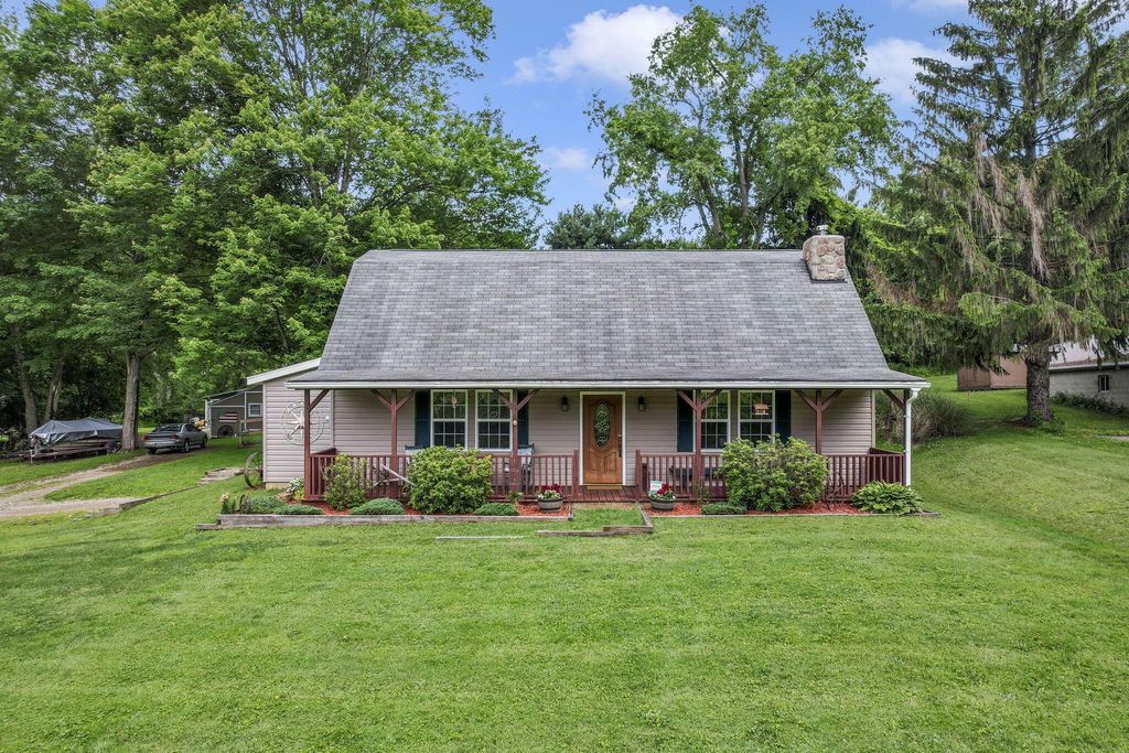 2530 Hamburg Road SW, Lancaster, OH 43130