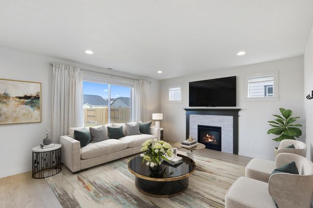 1723 NW Upas Place, Redmond, OR 97756