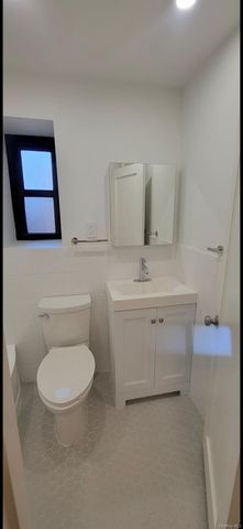 102-25 67th Road 5A, Forest Hills, NY 11375