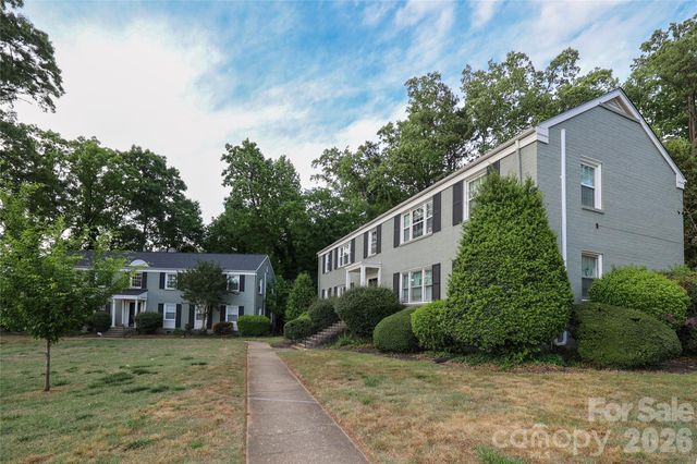 515 Wakefield Drive A, Charlotte, NC 28209