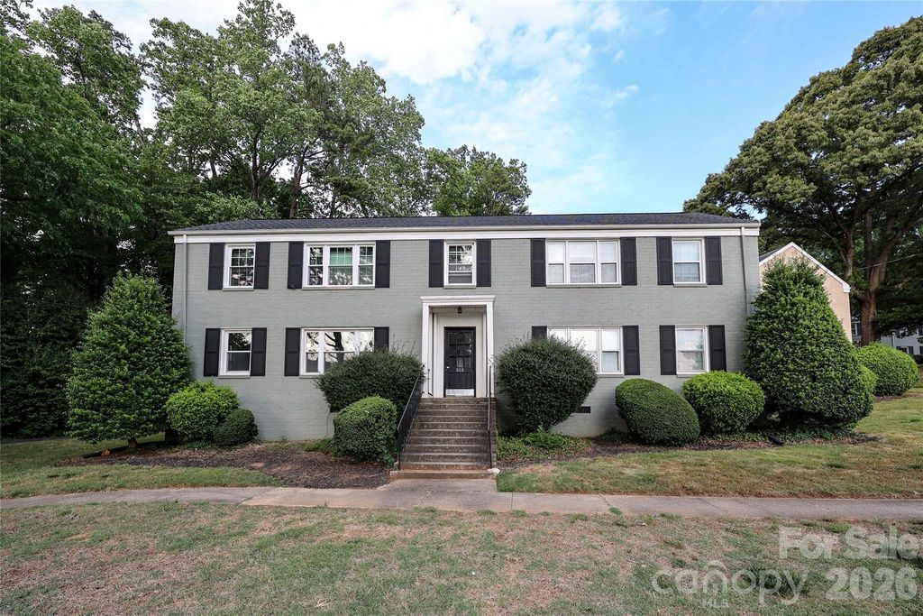 515 Wakefield Drive A, Charlotte, NC 28209