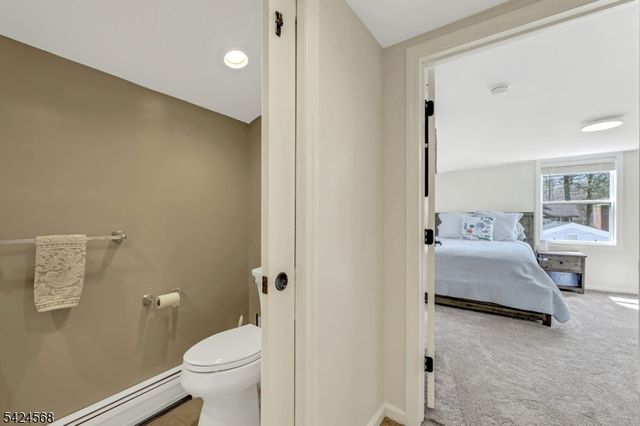 23 Up Mt Glen Lake Dr, West Milford Twp., NJ 07480