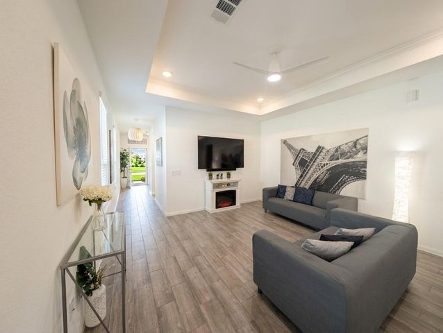 18122 Sonresa Way, Tomball, TX 77377