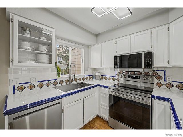9525 W Coal Mine Avenue A, Littleton, CO 80123